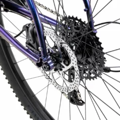 Bombtrack Beyond SUS - Bleu Nuit Métallique Brillant -Vélos de Route Soldes BT MY22 Beyond SUS midnight blue web 04