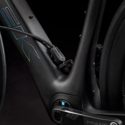 Trek Domane+ SLR 7 Matte Deep Smoke -Vélos de Route Soldes DomanePlusSLR7 23 36711 A Alt4