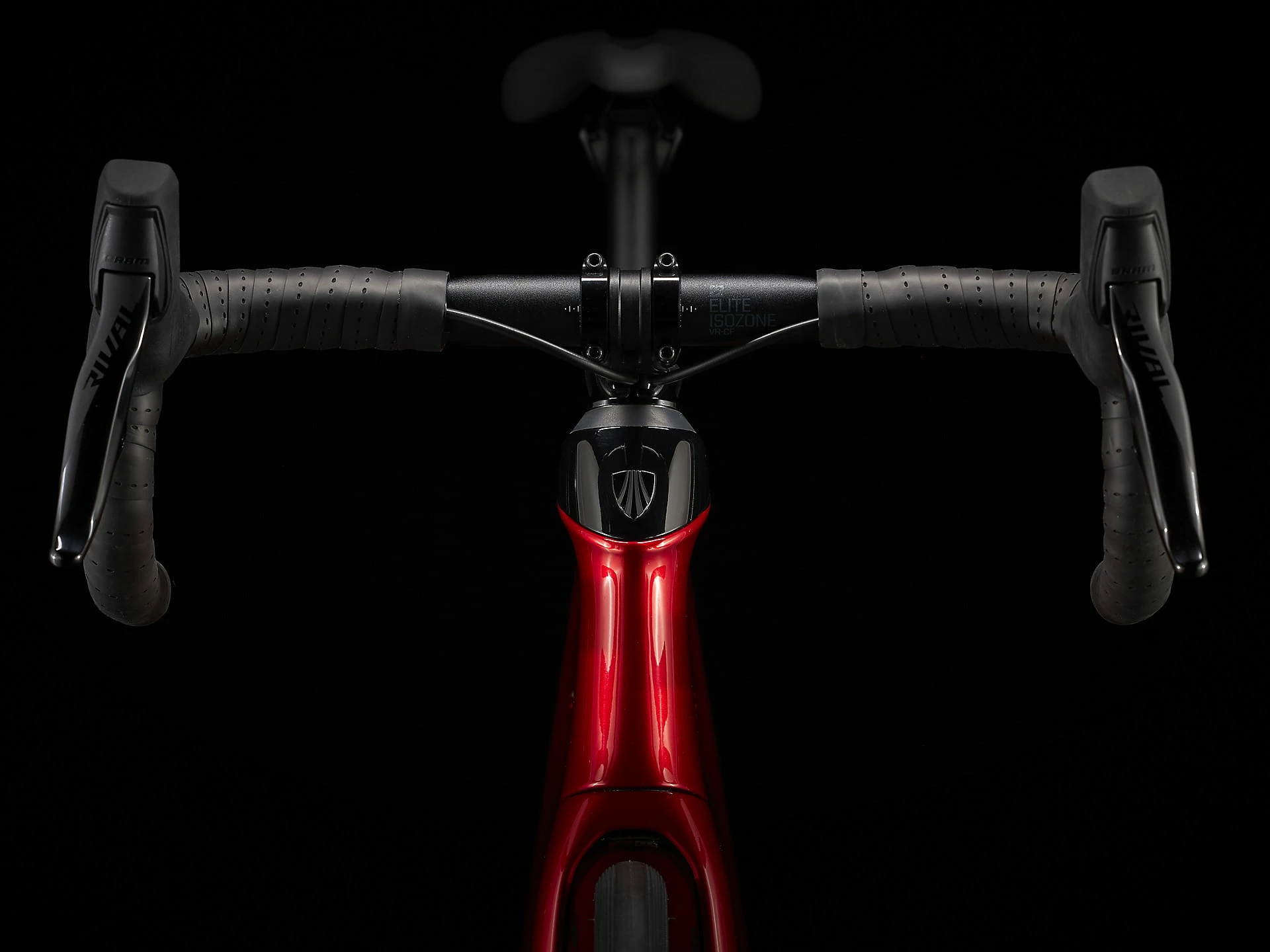 Domane SL 6 ETap Crimson/Trek Black 9 Domane SL 6 ETap Crimson/Trek Black – Image 9