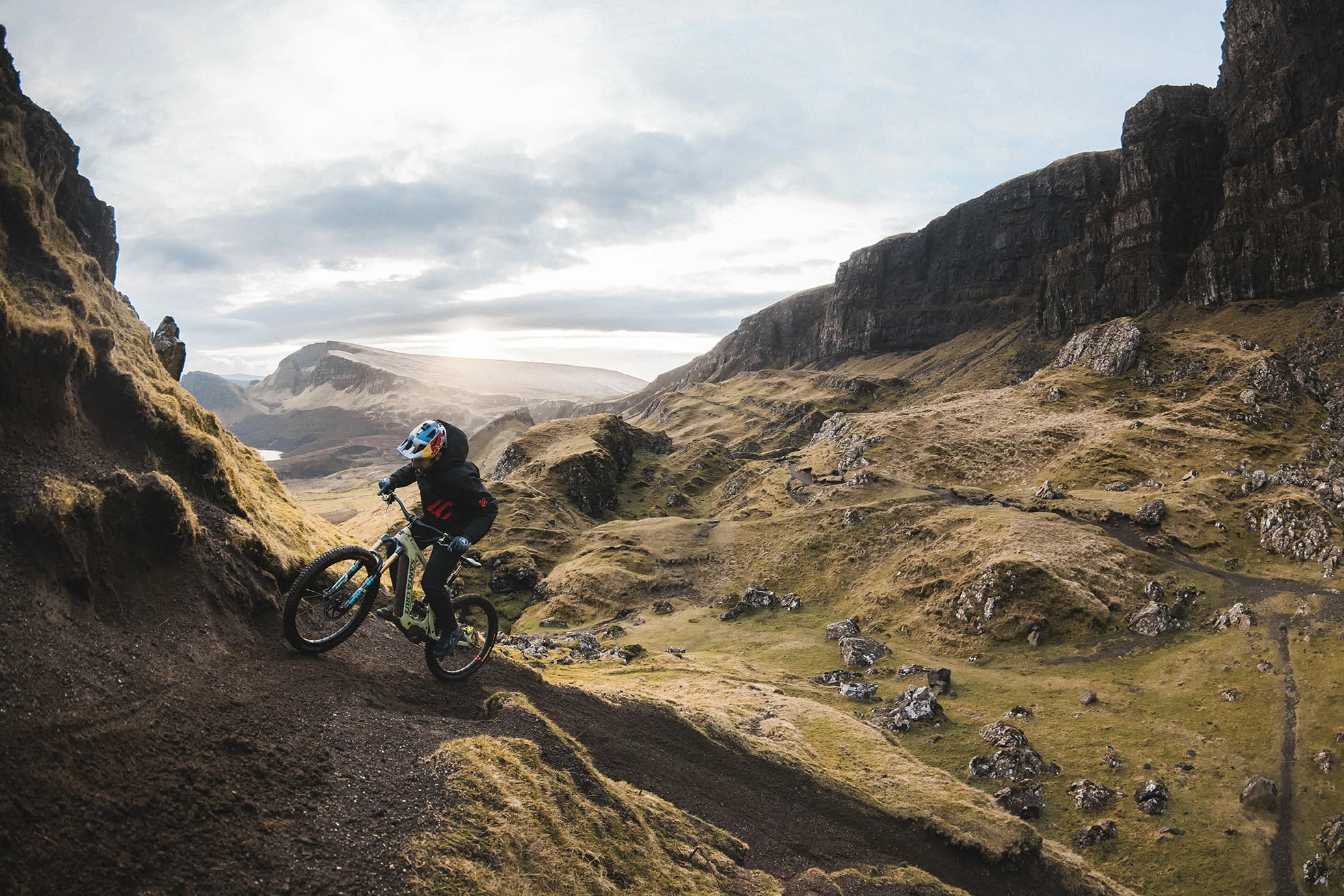 Santa Cruz Heckler 9 C S-Kit Brillant Vert Avocat 11 Santa Cruz Heckler 9 C S-Kit Brillant Vert Avocat – Image 11