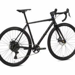 Octane One Gridd 2 - Noir -Vélos de Route Soldes IMG 8399 web 1024x683 1