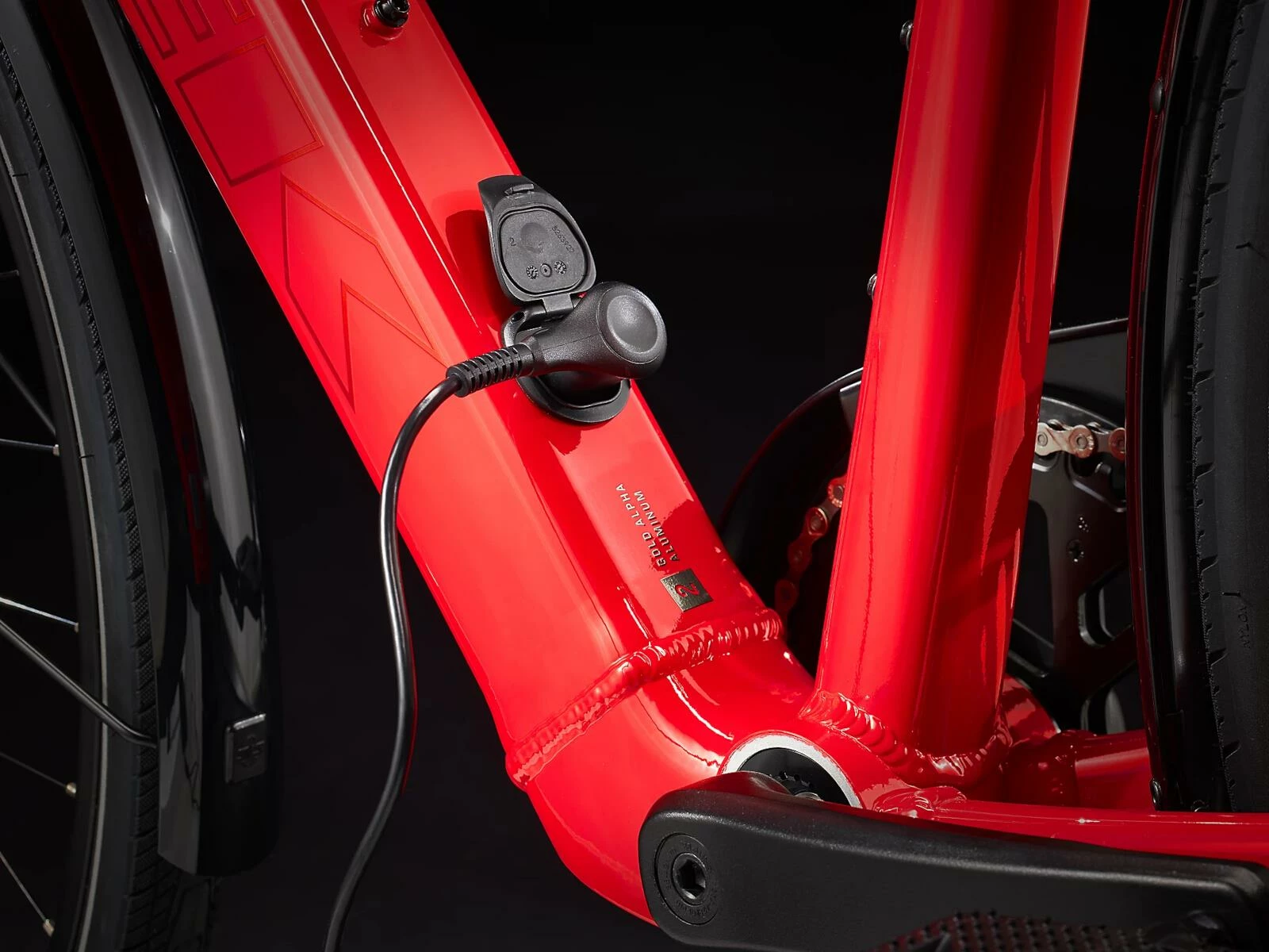 Trek FX+ 2 Viper Red 5 Trek FX+ 2 Viper Red – Image 5