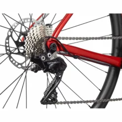 Cannondale CAAD13 Disc 105 Candy Red -Vélos de Route Soldes ee7910f9 05cd 4370 92d0 252ddf29918d